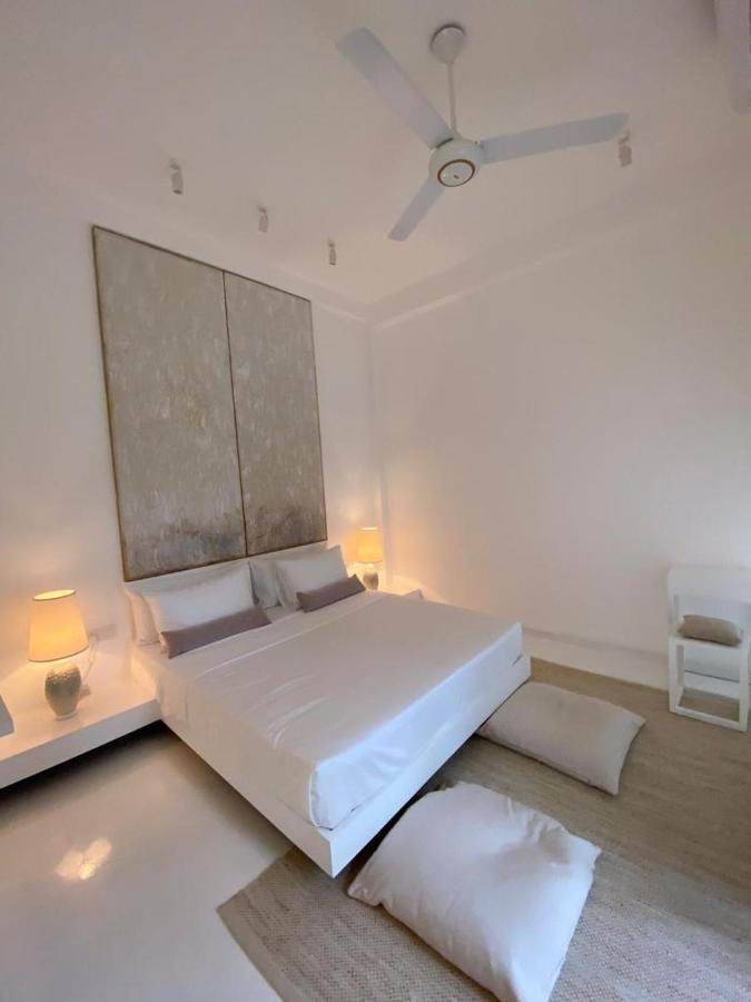 Hotel Saffron Robes Living Hikkaduwa Exterior foto